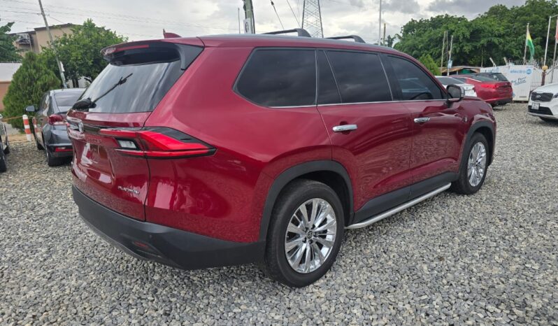 Toyota Grand Highlander sports full