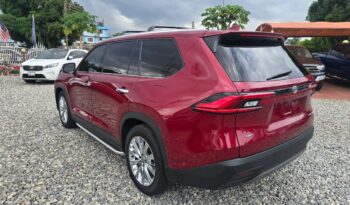 Toyota Grand Highlander sports full