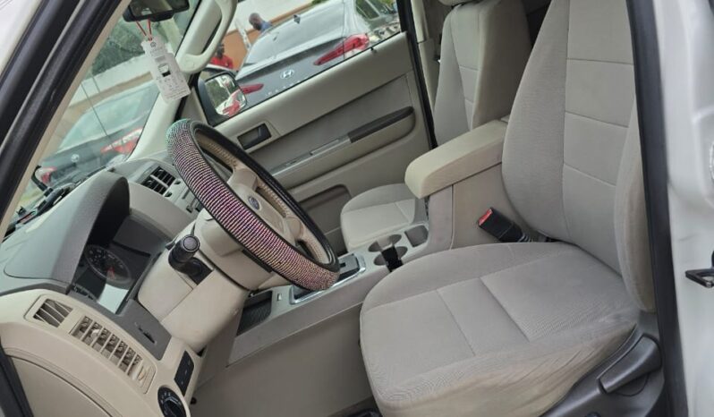 Ford Escape 2010 full