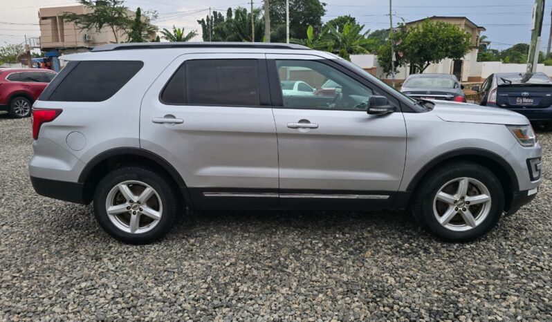 Ford Explorer full