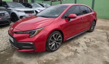 Toyota Corolla SE 2020 full