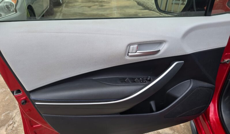 Toyota Corolla SE 2020 full