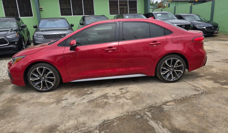 Toyota Corolla SE 2020 full