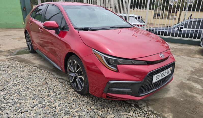 Toyota Corolla SE 2020 full