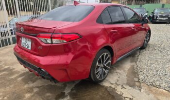Toyota Corolla SE 2020 full