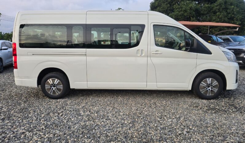 Toyota Hiace GL full
