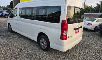 Toyota Hiace GL full