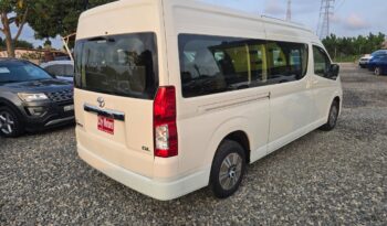 Toyota Hiace GL full