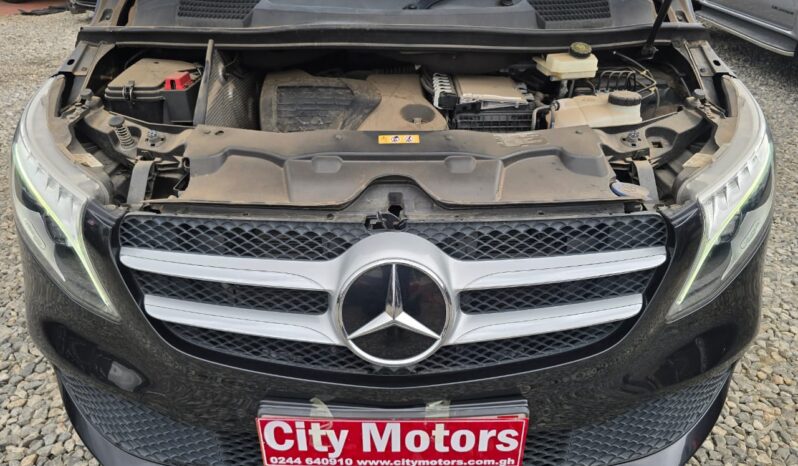 Mercedes Benz V300d full