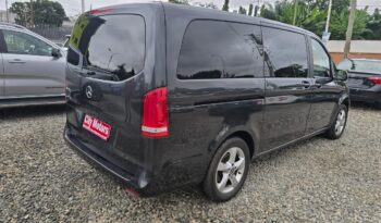 Mercedes Benz V300d full