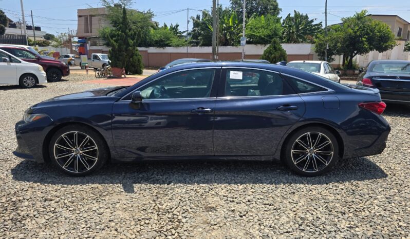 Toyota Avalon 2019 full