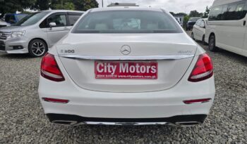 Mercedes Benz E300 2017 full