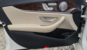 Mercedes Benz E300 2017 full