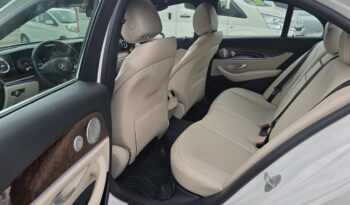 Mercedes Benz E300 2017 full