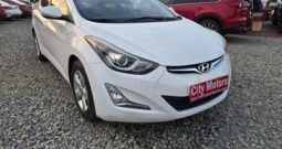 Hyundai Avante 2013