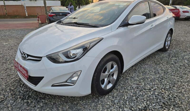 Hyundai Avante 2013 full