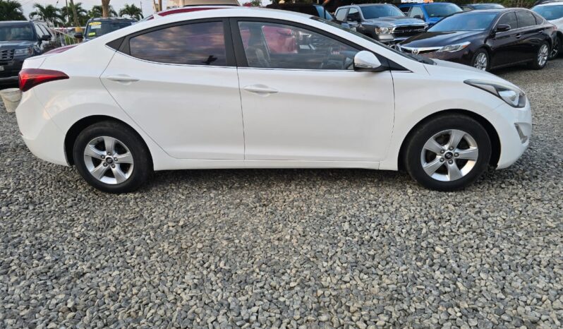 Hyundai Avante 2013 full