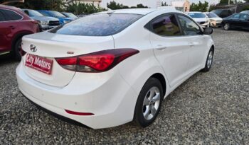 Hyundai Avante 2013 full