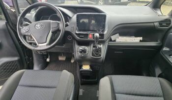 Toyota Voxy 2014 full