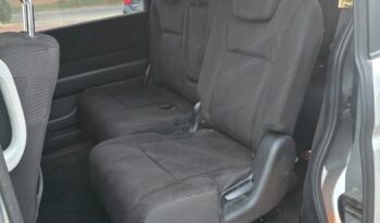 Toyota Voxy 2012 full