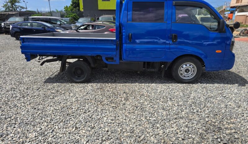 Kia Bongo 111 – 2013 full